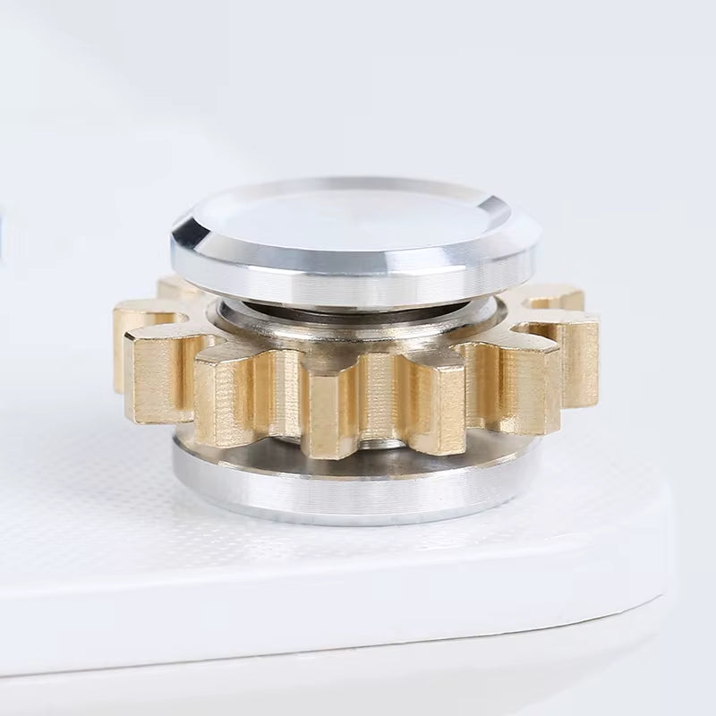 Mini Metal Gear Gyroscope Fidget Spinner - Portable Stress Relief Toy for Adults and Children, Ideal Gift for Autism and ADHD, Perfect for Birthdays and Christmas